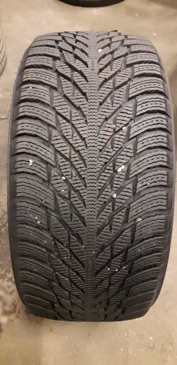 lamellrehv Nokian Hakkapeliitta R3
